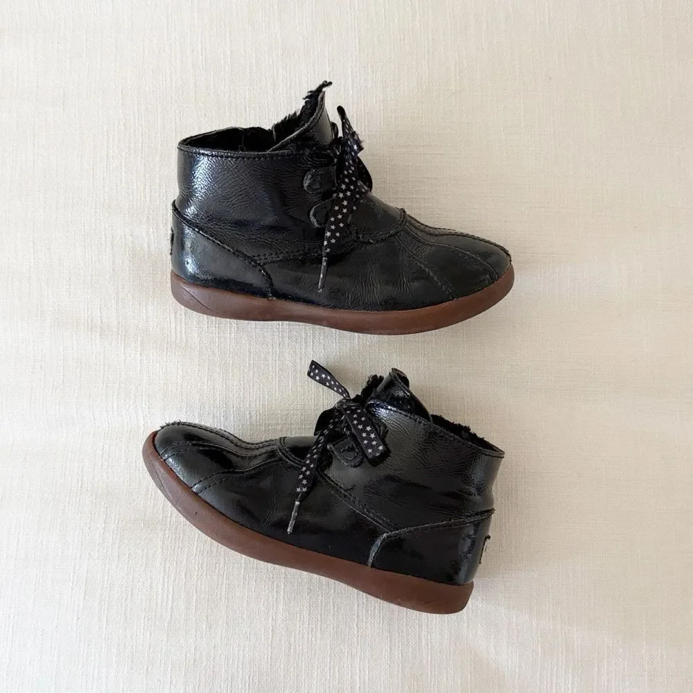 UGG Kids Size 11 Black Patent Duck Boots Star Laces Side Zipper Lynde